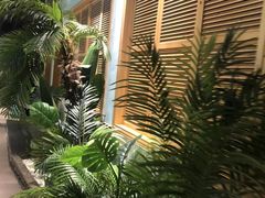 -春润大地海南椰子鸡(沙井京基百纳广场店)