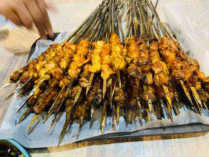 阿凡提烧烤(汉阳直营店)-"今天下班,几个朋友一起到阿凡提烧烤聚餐,.