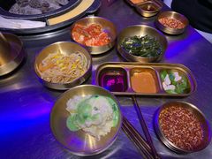 特色小菜-釜山火炉·海鲜烤肉(紫藤路店)