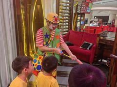 -四海一家自助餐(益田假日广场店)