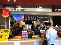 门面-麦当劳(世贸店)