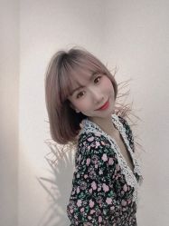 -BULB STUDIO 巴柏明星发型工作室