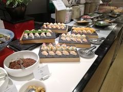 -圣丰索菲特·2 On 988 Café 自助餐厅