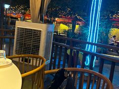 -二荆条·蜀鲜汇城市森林火锅