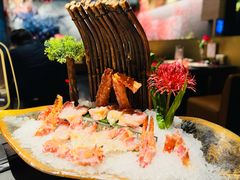 -蟹犇前•帝王蟹雪蟹(陆家嘴店)