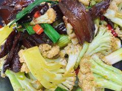 腊肉花菜-丰收日·小海鲜·沪上家宴(顾村正大店)