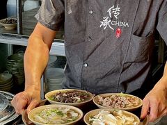 -大众跷脚牛肉馆·非遗传承单位(峨眉山店)