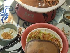 -卢大鲜鱼头捞饭(美利广场店)