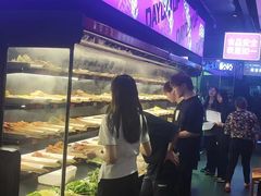 -佰人王串串香火锅(洋珠巷店)