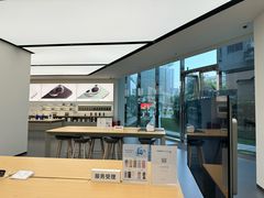 -华为授权体验店(中山公园来福士)