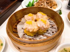 蟹黄干蒸烧卖-白天鹅宾馆-宏图府餐厅