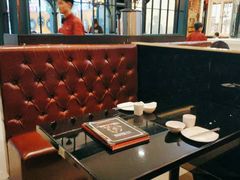 卡座-高第街56号港式餐厅·精选(世茂广场宽厚里大明湖店)