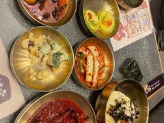 -草家酱蟹炭火烤肉店(珲春南路二店)
