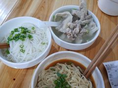 白鲨鱼汤-江南红鱼汤(洋中花园店)