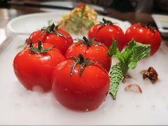 番茄脆菇沙拉-小大董·烤鸭(王府井apm店)