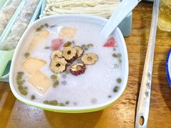椰奶清补凉-老何家后安粉·糟粕醋海鲜火锅(三亚湾椰梦长廊店)
