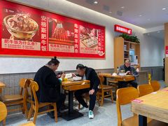 -南城香·饭香串香馄饨香(花园北路店)