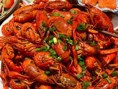 -金马门国际美食百汇(珞喻路店)