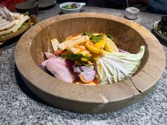 -云荷里·蒸汽石锅鱼·云南菜(中发百旺店)