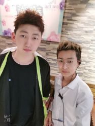 -MONE美发沙龙