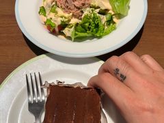 -萨莉亚(巴黎春天成山店)