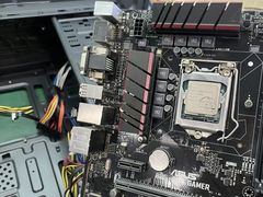 -鸿准通信科技·忠诚手机电脑维修中心(三林店)