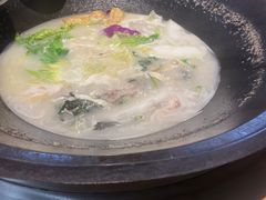 -陈大锅·岳阳鱼馆·地道岳阳菜(美食街店)