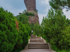 -磬锤峰森林公园