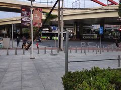 -漕溪路(地铁站)