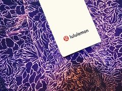 -lululemon(上海浦东IFC店)