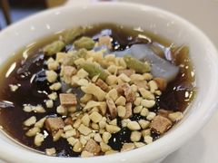 -鲁员外地锅鸡地锅鱼(古墩路店)