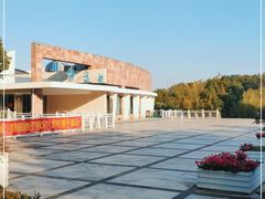 -上海市保健医疗中心