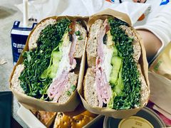 早安巴塞罗那&nbsp;Hola&nbsp;Barcelona-Catch Bagel(芳草地店)