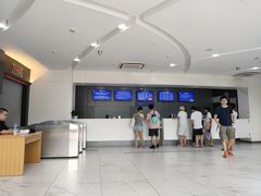 -包玉刚游泳场(黄龙恒励大厦店)