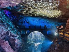 -九华秋浦胜境大王洞风景区