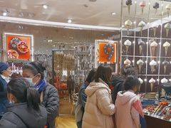 -VENCHI 闻绮(上海佛罗伦萨小镇店)