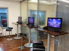 -天津波士信达奔驰4S店(卫津南路店)