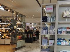 -爱革·洗衣改衣·洗鞋修鞋·洗包修包·奢侈品护理(高岛屋店)