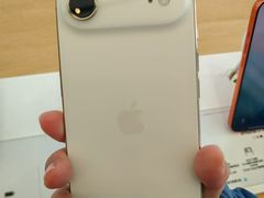 -Apple零售店(青岛万象城店)