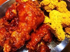 芝士和甜辣双拼-BHC炸鸡(明洞总店)