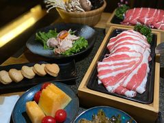 -湊湊火锅·茶憩(打浦桥日月光店)