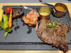 M7肉眼牛排-YUE·6·西式融合餐厅(外滩六号店)