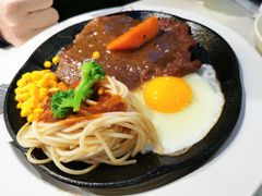 -汤姆家的牛排意面披萨(新城市广场店)