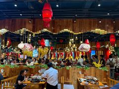 -老滇山寨•云南特色菜•地方菜•民族风情歌舞表演(金碧店)