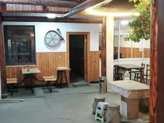 -李东农庄(中南百草园地标店)