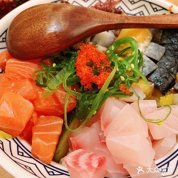 超赞的日式料理-三十块就能吃到饱