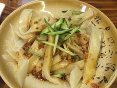 -德居源