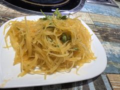 -闯关东牛排牛尾一锅香(龙源路店)