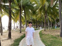 -三亚湾海居铂尔曼度假酒店