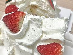 圣诞蛋糕卷创意蛋糕-艾加柒克蛋糕茶歇甜品台(春熙路店)